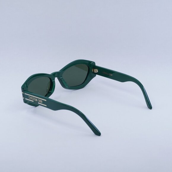 🕶️ New Dior DIORSIGNATURE B1U 55C0 Sunglasses - Shiny Green Frame, Green Lenses - Picture 5 of 12